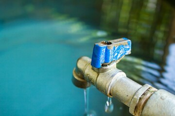 water flowing from a tap