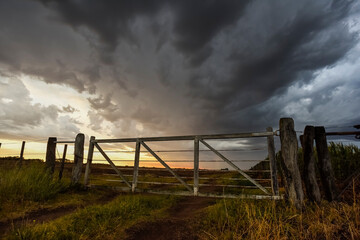 Fototapeta na wymiar Stormy sky due to rain in the Argentine countryside, La Pampa province, Patagonia, Argentina.