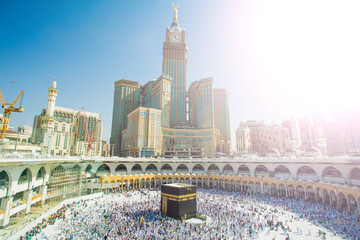 MAKKAH,SAUDI ARABIA April 2018,View of pilgrims in front of the Masjidil Haram  in makkah during haji and Umra.  © Doloh