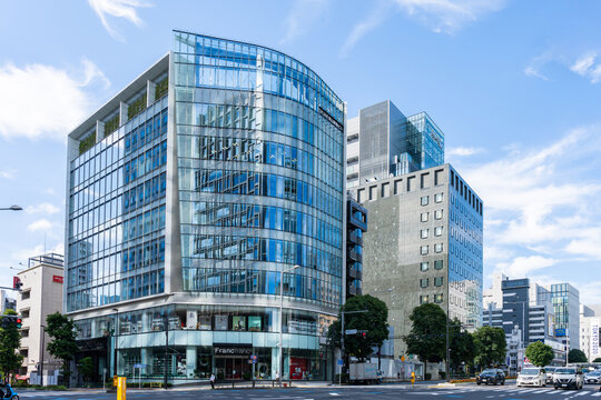 スプライン青山東急ビル　Francfranc 青山店