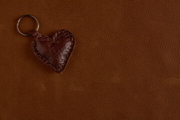 Keychain heart made of brown genuine leather.
