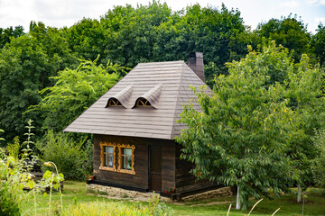 Fototapeta premium old wooden house