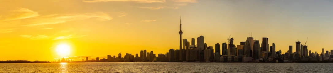 Poster Toronto skyline at sunset, Canada © Sergii Figurnyi