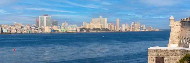 Fototapeta na wymiar Panoramic view of the city of Havana in Cuba