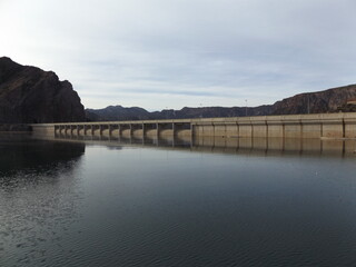 Hydroelectric plant