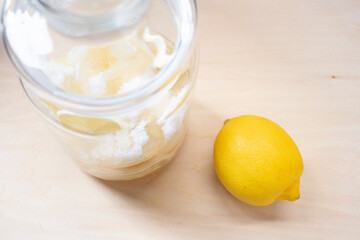 レモネードの自家製レモンシロップ