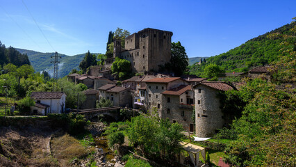Fototapeta na wymiar Fivizzano Castello delle Verrucole