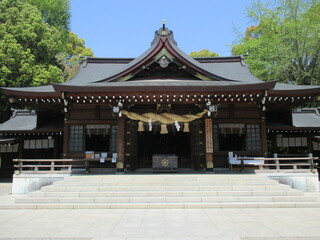 熊本市の水前寺成趣園にある出水神社の本殿