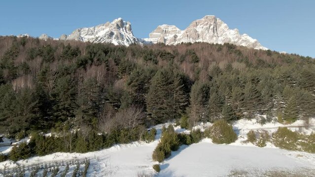 snow covered mountains piedrafita de jaca