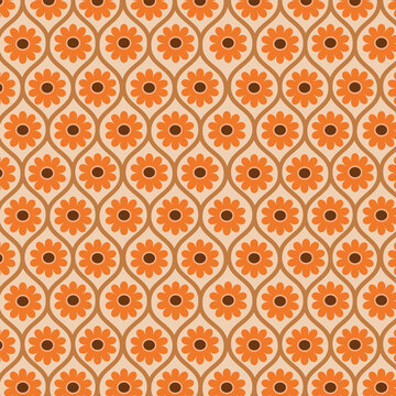 Retro 70s Orange Flowers Seamless Pattern On Brown  Ogee Oval Shapes. For Wallpaper, Home Décor And Textile 