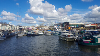 Fototapeta na wymiar A view of Bristol marina