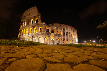 Fototapeta premium Colosseum at dusk, Rome, Italy