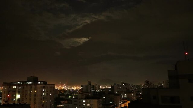 moon light over the city timelapse