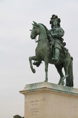 Fototapeta na wymiar statue of king charles iii