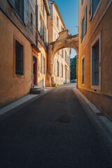 Fototapeta na wymiar Street view and historical buildings in Arles, Provence, France