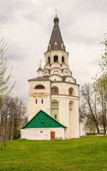 Fototapeta na wymiar Holy Cross Church-bell tower in Alexandrovskaya Sloboda - patrimony of Tsar Ivan Terrible