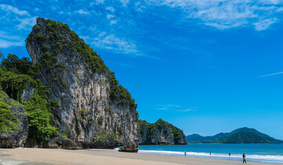 Naklejka premium the beauty of Mountains on Sand and Sea in Thailand, The beach in the summer
