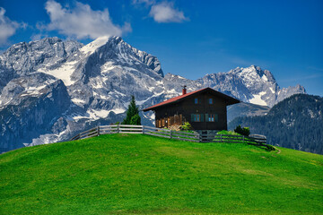 Fototapeta na wymiar wunderschöne Alpen 