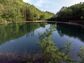 Percile, provincia di Roma, uno dei due lagustelli sui monti Lucretili, molto somiglianti a dei laghi alpini.