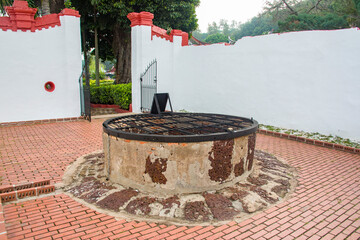 Naklejka premium Malacca Malaysia a1st May 2022: The Hang Li Poh's Well is a historical water well and the oldest water well in Malaysia. The well was built in 1459 by the followers of Hang Li Poh. 