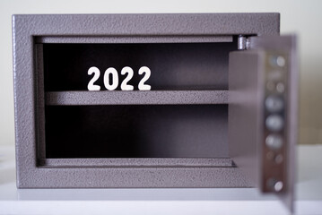 A metal safe and the year 2022, the iron curtain for the country.