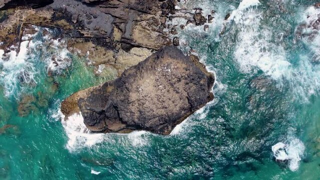 "Roque del Moro" Maurischer Felsen
 Drohne 4k schwenk Monolith