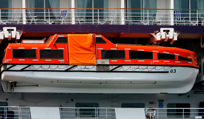 The Lifeboat on a docked cruise ship, the cruise industry suffered major setbacks during the Covid19 pandemic.Currently there are still countries that are not very welcoming mass tourism.