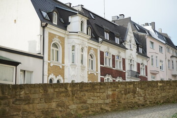 Architektur aus der Gründerzeit, Straßenszene in einer Stadt, Siegen in Westfalen