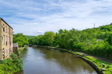 Fototapeta na wymiar Canal in Calderdale