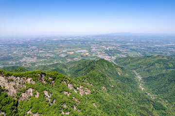 Fototapeta na wymiar Nanwutai Mountains in Xi'an, China.