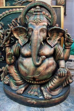 KOLKATA, WEST BENGAL , INDIA - DECEMBER 14TH 2013 : Lord Ganesha, an handicraft artwork on Hindu God, on display during the Handicraft Fair in Kolkata - the biggest handicrafts fair in Asia.