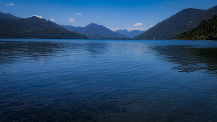 Obraz premium lake and mountains