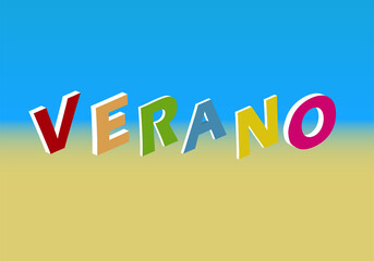 Verano en letras de colores sobre una playa de arena dorada y mar de fondo