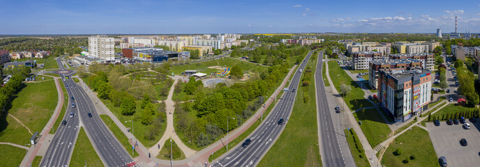 Letnia panorama z widokiem na park górczyński i watral, miasto Gorzów Wielkopolski z lotu ptaka - obrazy, fototapety, plakaty
