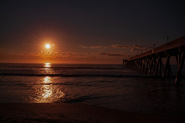 Fototapeta premium sunset at the pier