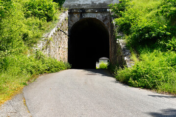Tunnel sous voie ferrée