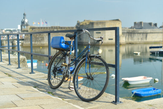 Concarneau - vélo de ville portuaire