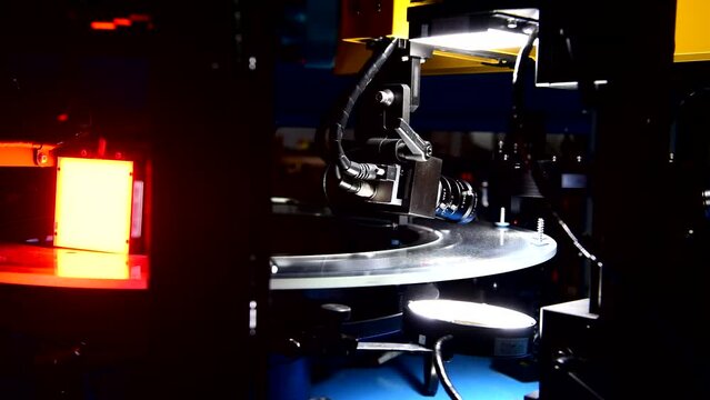 High-quality control in manufacturing optical sorting machine for fasteners screw in product line	
