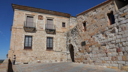 Fototapeta na wymiar Arco Episcopal y palacio episcopal, Zamora, Castilla y León, España