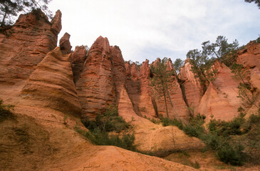 Les ocres de Roussillon, Parc naturel régional du Luberon, 84, Vaucluse