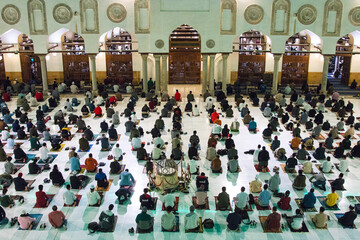 Taraweeh prayer from Al-Azhar Mosque
