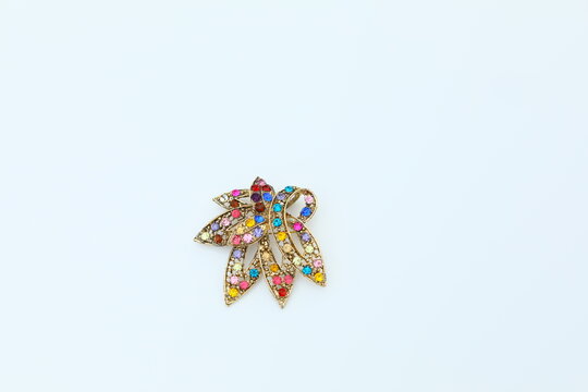 Vintage Floral Swag Spray With Rhinestones Brooch Pin Costume Jewelry Fashion Accessory Gift Design