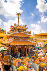 Naklejka premium Chao Pho Nakharat Shrine or Chao Por Nakarat Chansen chinese temple in Nakhon Sawan, Thailand