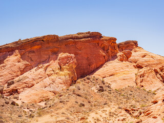 Sunny view of the Firewave of Valley of Fire State Park