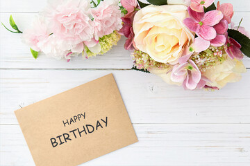 	誕生日プレゼント｜花束と手紙