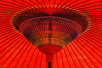 Japanese red parasol / 赤い和傘の内観