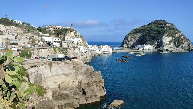 Ischia - Panoramica della Baia di Sant'Angelo dalla strada