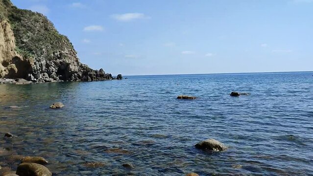 Ischia - Panoramica della Baia di Sant'Angelo dalla strada di accesso