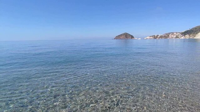 Ischia &ndash; Panoramica della Spiaggia dei Maronti dalla riva