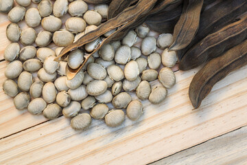 Nettles white seeds (mucuna pruriens or velvet bean)